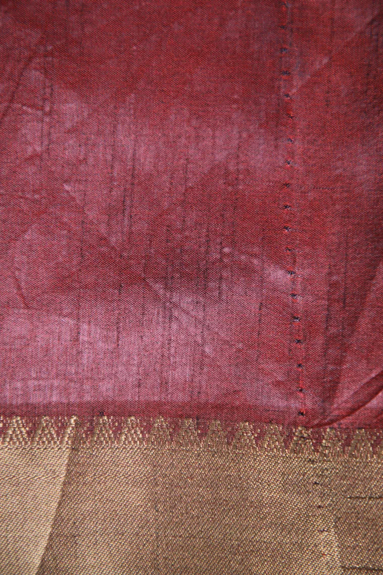 Hot Pink Tussar Saree with Gold Zari Jamandery Pattern view 3