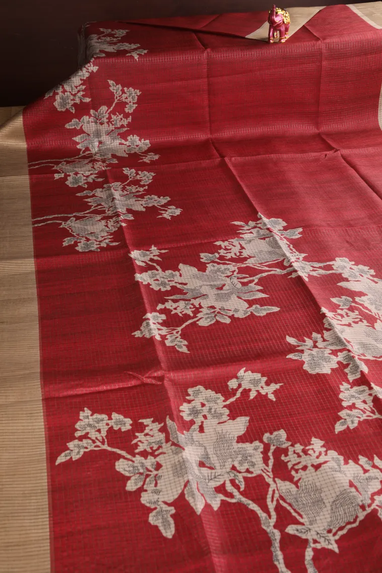 Apple Red Jute Sarees with Gold Zari Floral Patterns view 2