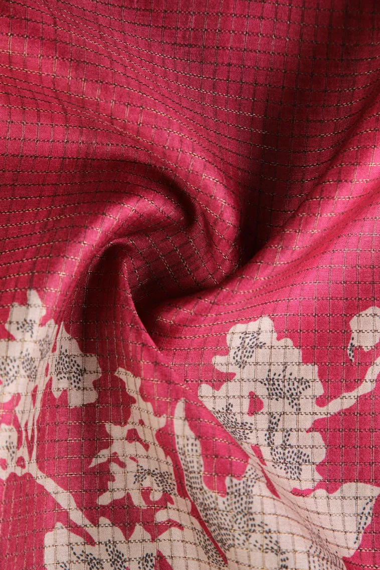 Apple Red Jute Sarees with Gold Zari Floral Patterns view 4