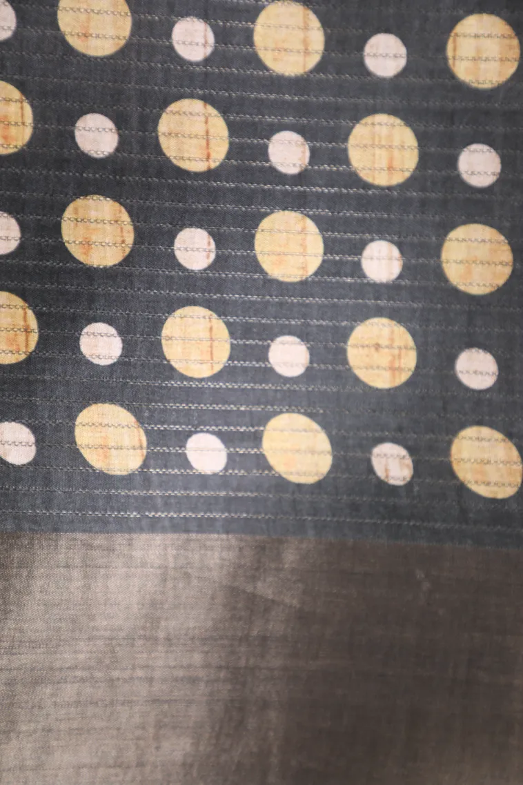 Asphalt Black Jute Sarees with Antic Zari Jamandery Pattern view 3