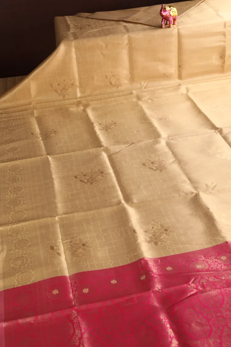 Sandollar Yellow Apoorva Silk Sarees with Bronze Zari Geometric Shapes view 2