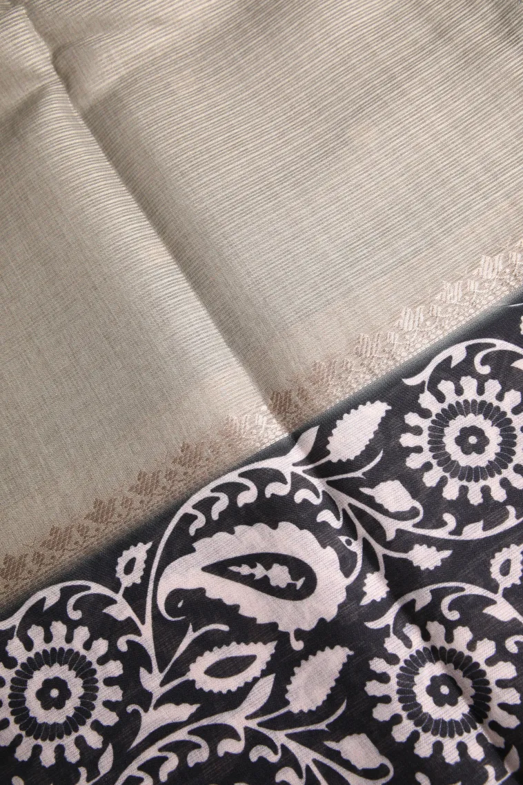Pistachio Green Manipuri Cotton Sarees with Gold Zari Buttis (small Dots Or Motifs) view 3