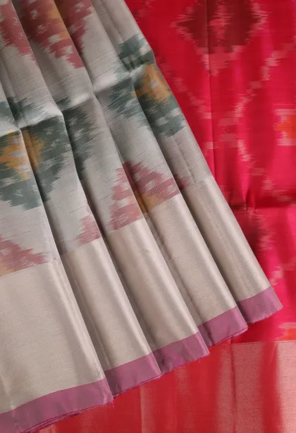 Coconut White Pochampalli Saree Without Zari With Floral Patterns