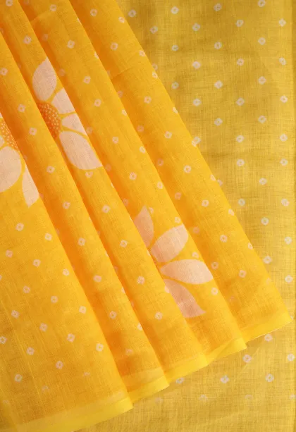 Lemon Yellow Linen Saree Without Zari With Flower Mottif