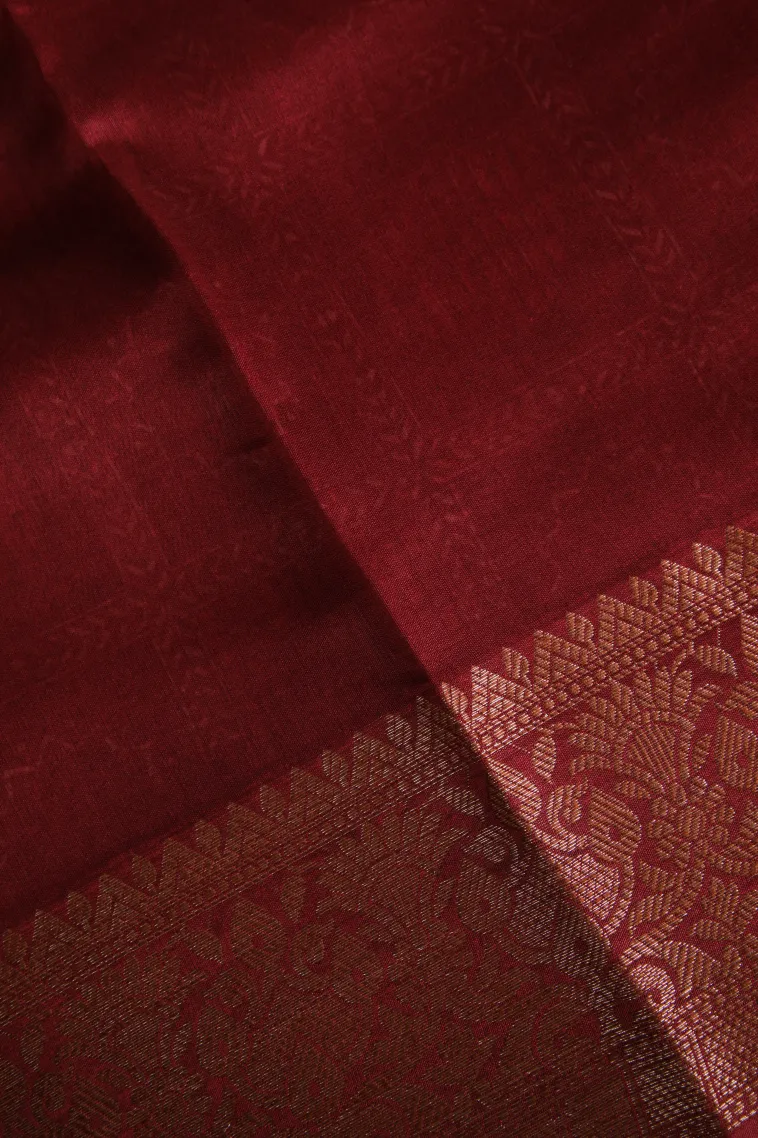 Berry Red Chanderi Cotton Sarees with Copper Zari Geometric Shapes view 3