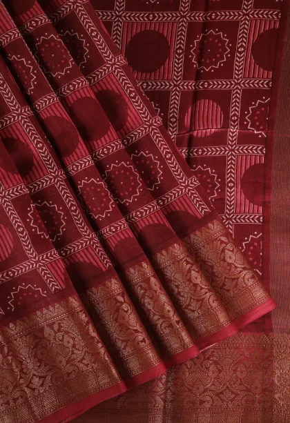 Berry Red Chanderi Cotton Sarees with Copper Zari Geometric Shapes