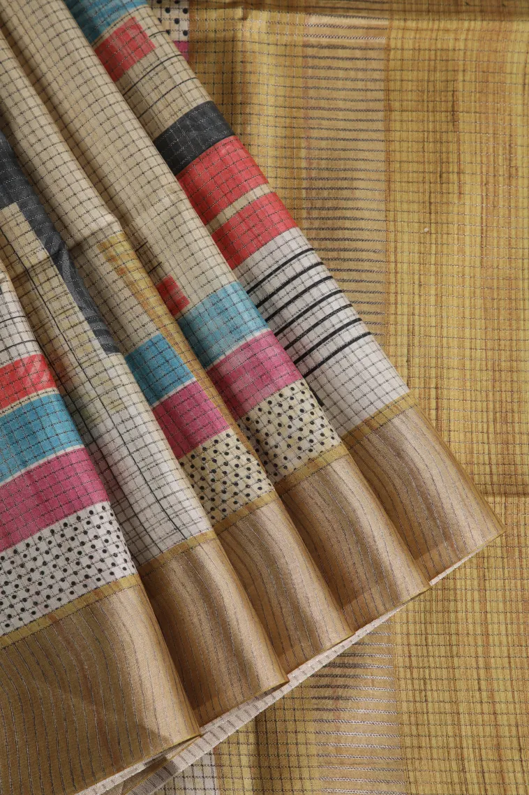 Alabaster White Jute Sarees with Antic Zari Jamandery Pattern