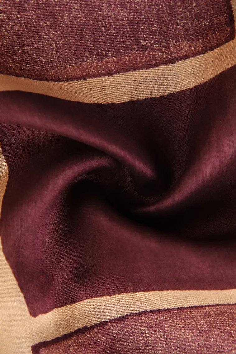 Magenta Purple Chanderi Cotton Sarees with Copper Zari Geometric Shapes view 4