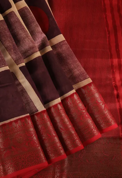 Magenta Purple Chanderi Cotton Sarees with Copper Zari Geometric Shapes