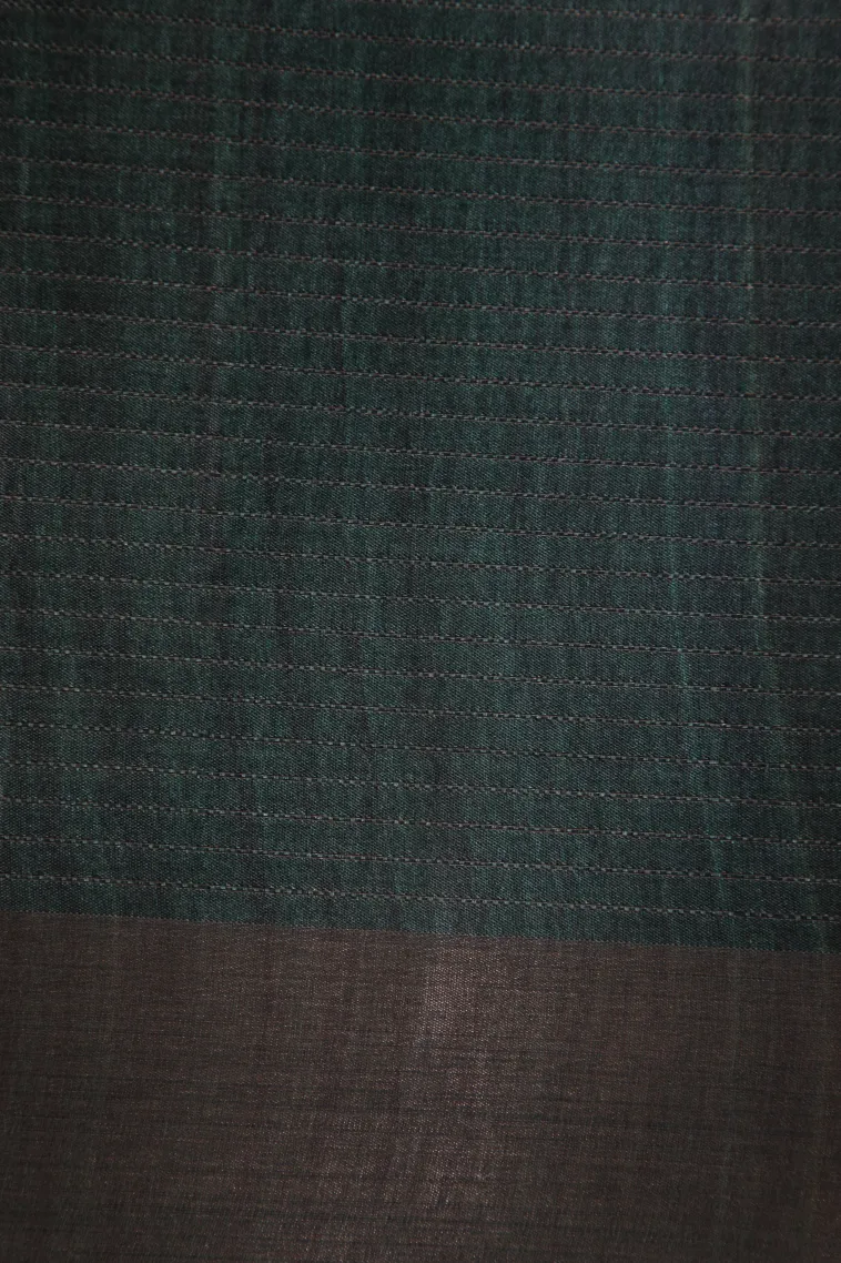Gold Jute Sarees with Antic Zari Animal And Bird Motifs view 3