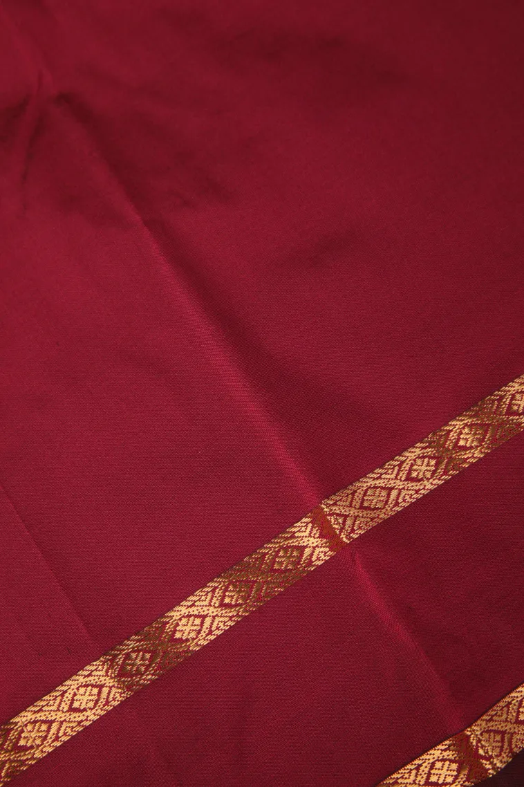 Magenta Purple Soft Silk Saree with Gold Zari Buttis (small Dots Or Motifs) view 3