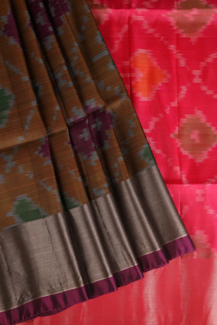 Caramel Brown Pochampalli Saree Without Zari With Floral Patterns