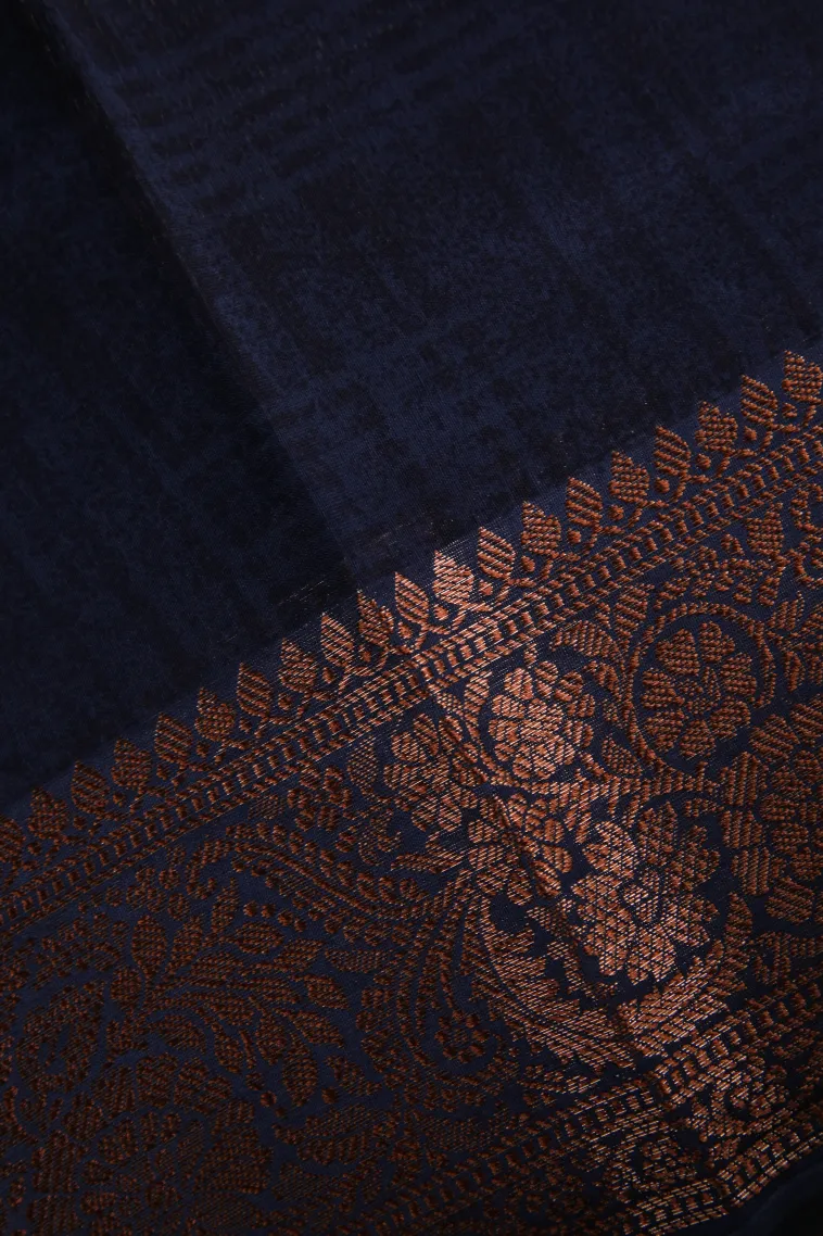 Berry Red Chanderi Cotton Sarees with Copper Zari Geometric Shapes view 3