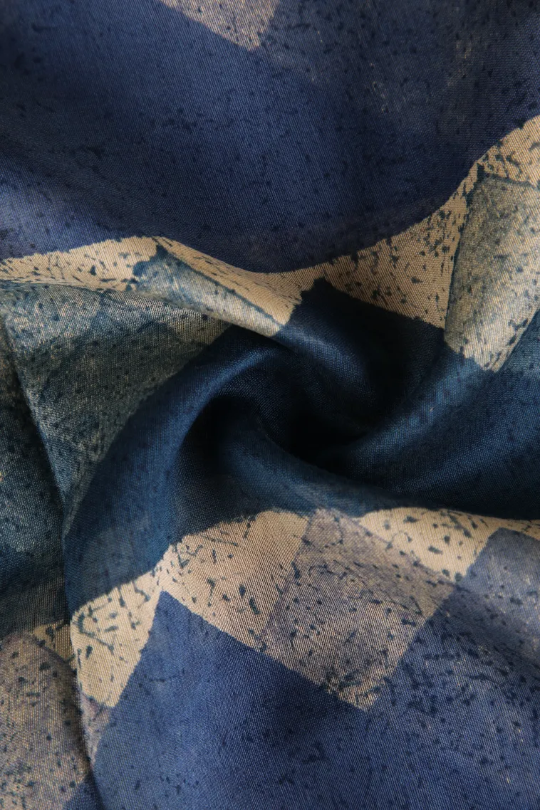Azure Blue Chanderi Cotton Sarees with Copper Zari Geometric Shapes view 4
