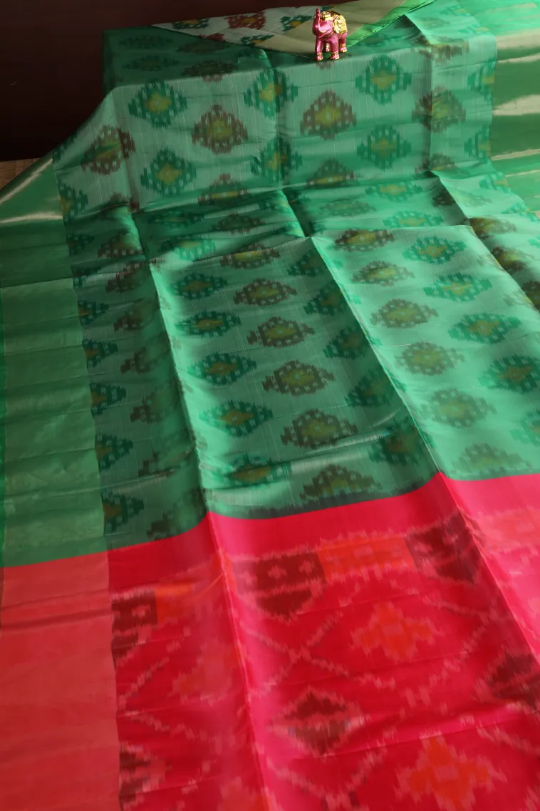 Forest Green Pochampalli Saree Without Zari With Floral Patterns view 2