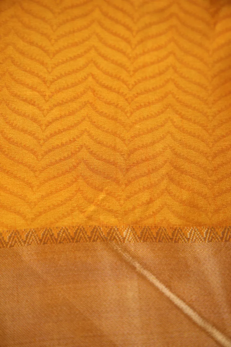 Gold Tussar Saree with Gold Zari Jamandery Pattern view 3