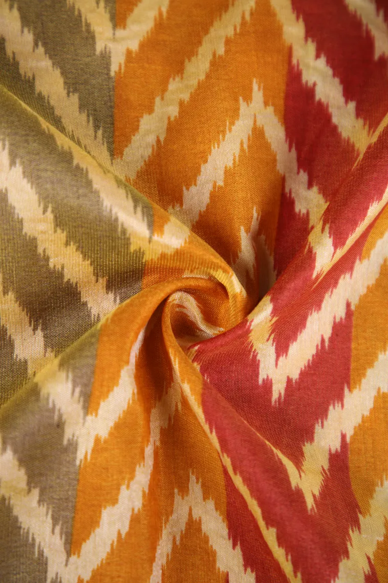 Gold Tussar Saree with Gold Zari Jamandery Pattern view 4