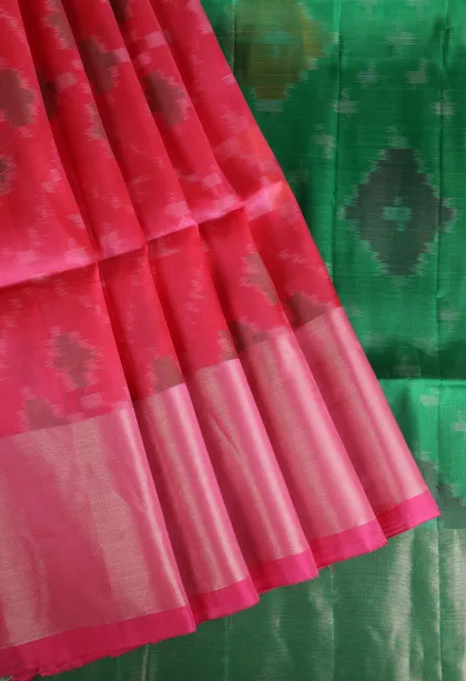 Bubblegum Pink Pochampalli Saree Without Zari With Floral Patterns