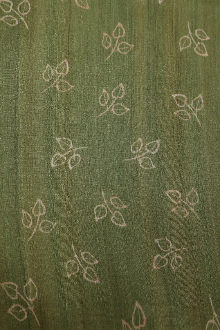 Olive Green Semi Tussar Silk Without Zari With Geometric Shapes view 3