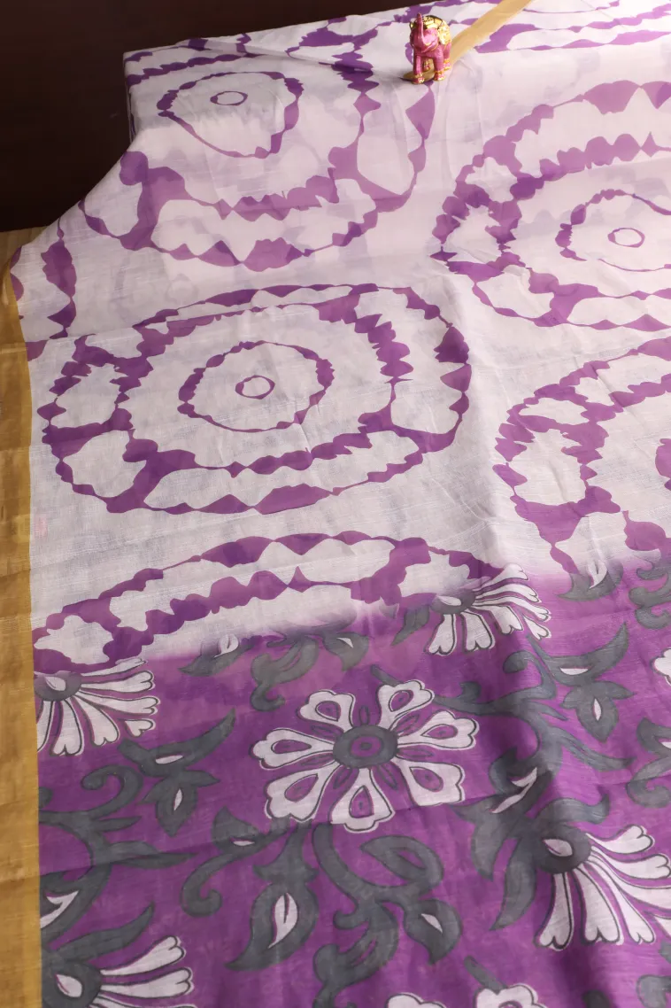 Cotton White Linen Saree Without Zari With Geometric Shapes view 2