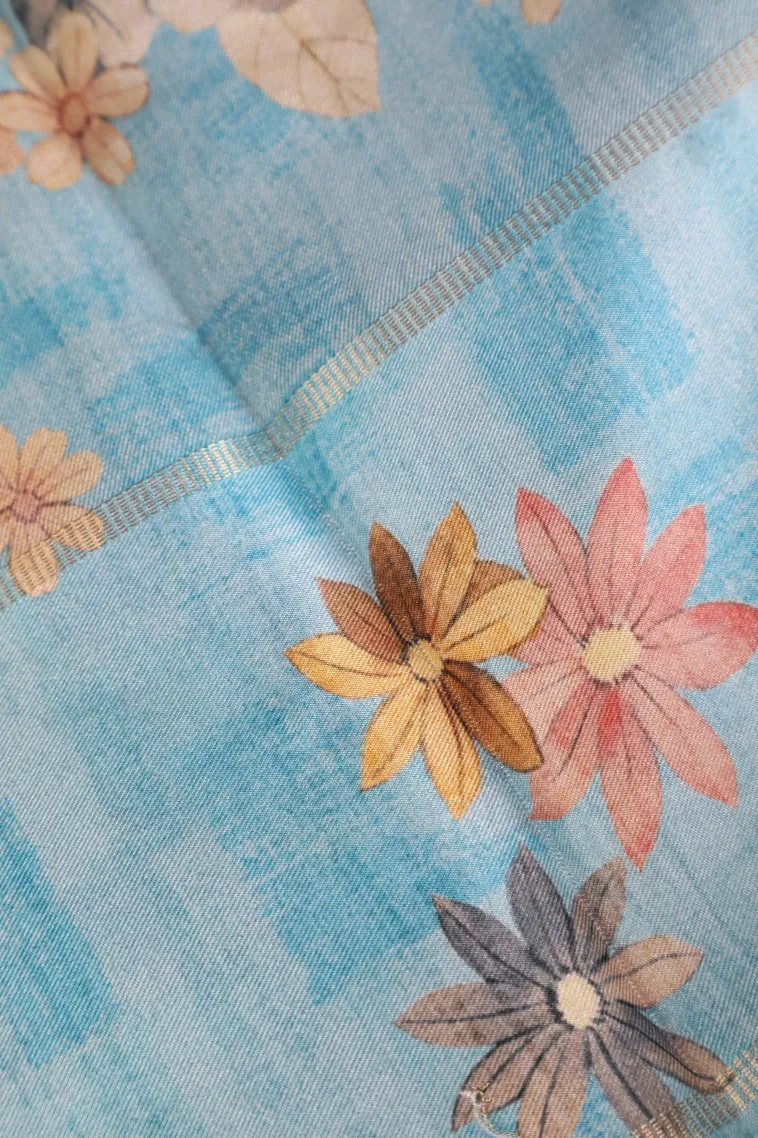 Arctic Blue Organza Saree with Gold Zari Plain view 3
