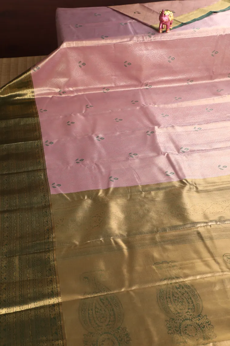 Crepe Pink Apoorva Silk Sarees with Gold Zari Floral Patterns view 2