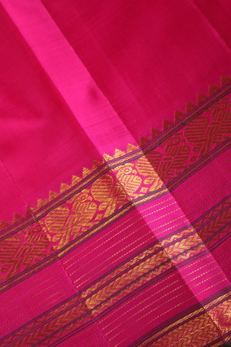 Strawberry Pink Kanchipuram Silk Sarees with Gold Zari Vaira Oosi view 4