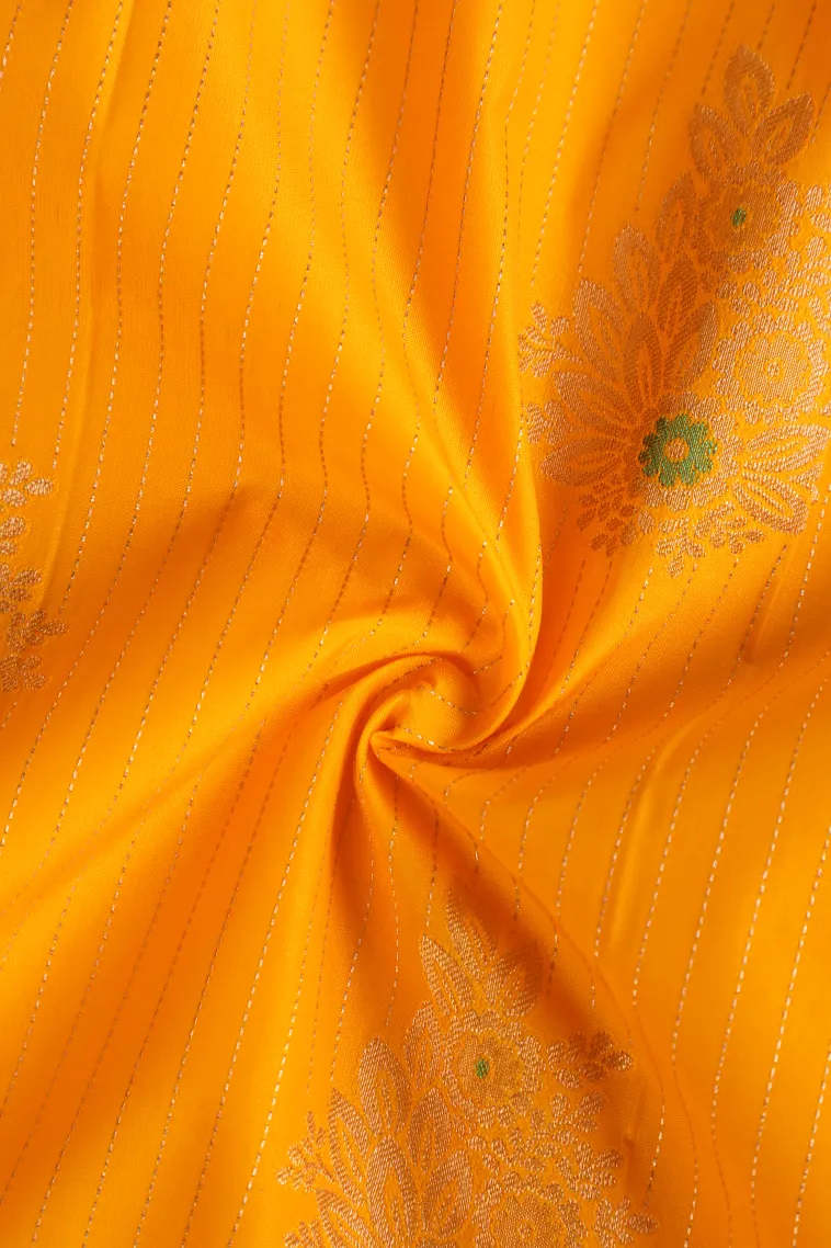 Lemon Yellow Visiri Madippu Silk Sarees with Gold Zari Straipes And Puttas view 4