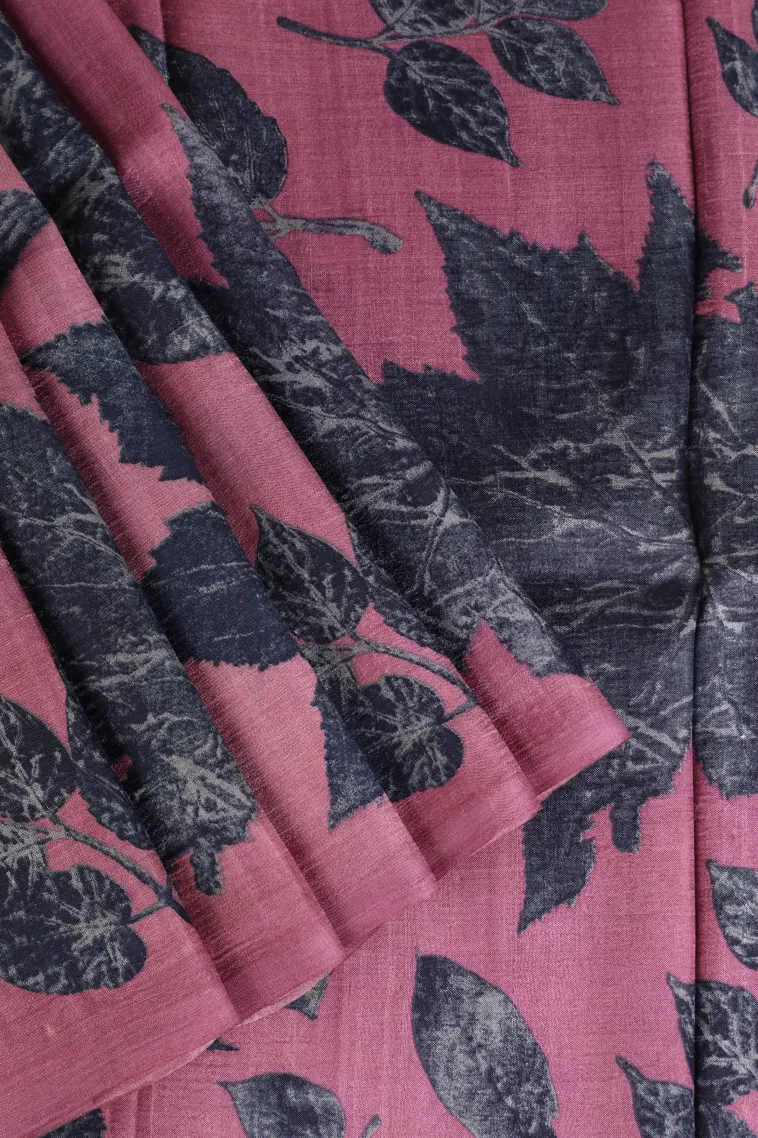 Magenta Purple Soft Silk Sarees Without Zari With Leaf Pattern