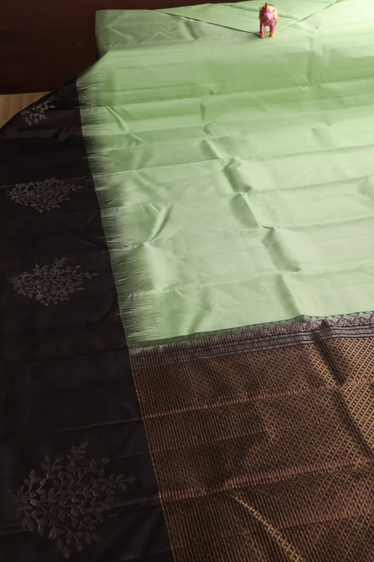 Pistachio Green Soft Silk Saree with Gold And Silver Zari Small Checks Pattern view 2
