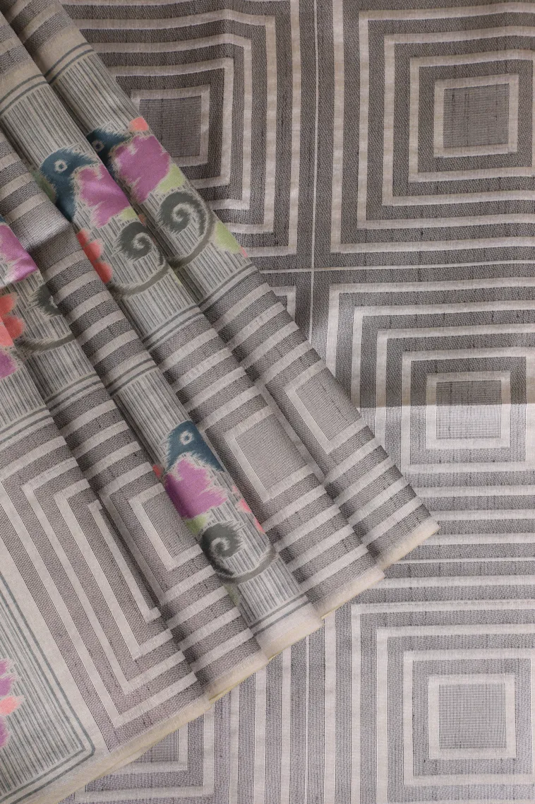 Smoke White Tussar Saree with Silver Zari Geometric Shapes