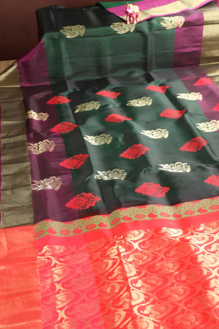 Bottle Green Soft Silk Saree with Gold Zari Flower Mottif view 2