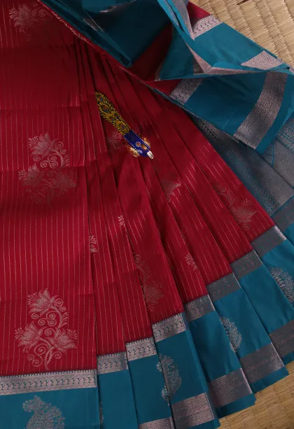 Punch Pink Visiri Madippu Silk Sarees with Copper Zari Straipes And Puttas