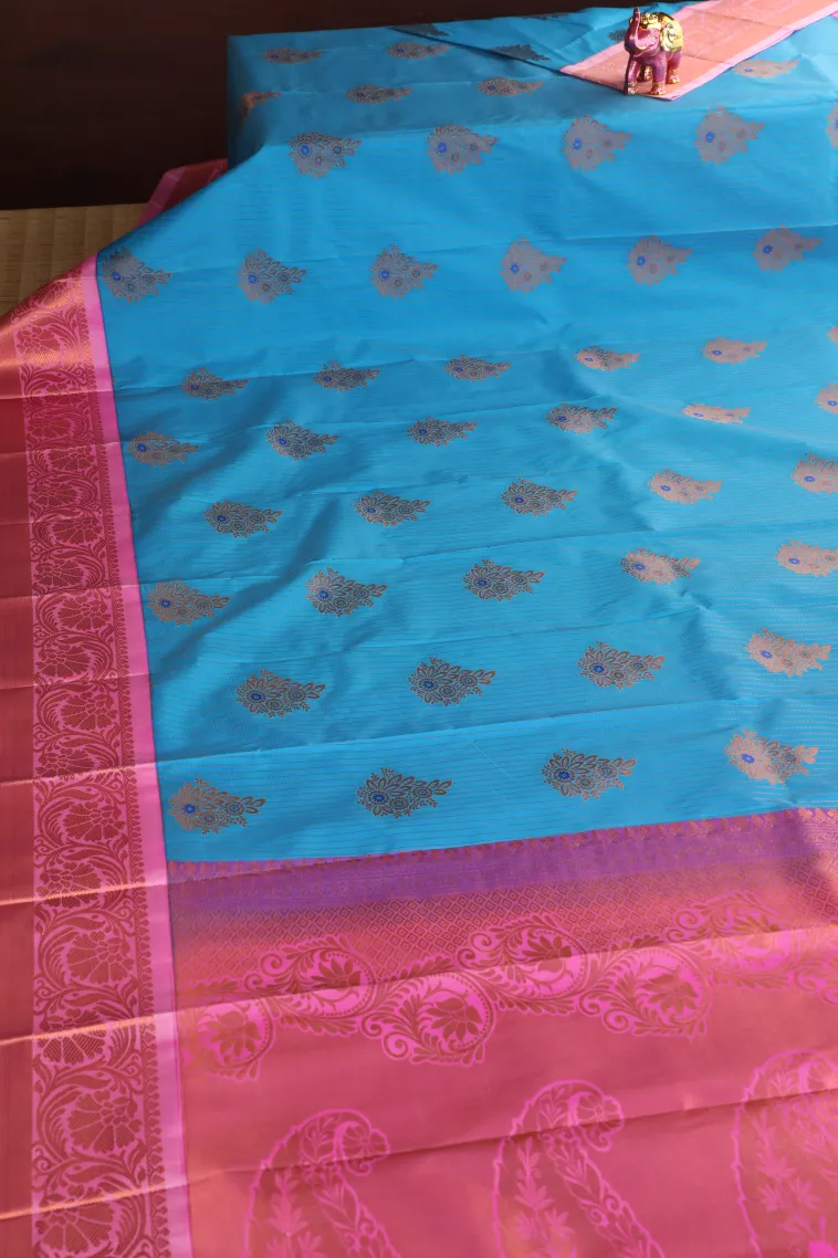 Cerulean Blue Visiri Madippu Silk Sarees with Copper Zari Straipes And Puttas view 2