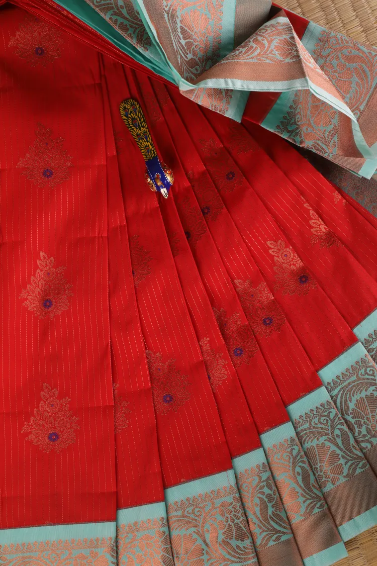 Rose Red Visiri Madippu Silk Sarees with Copper Zari Straipes And Puttas
