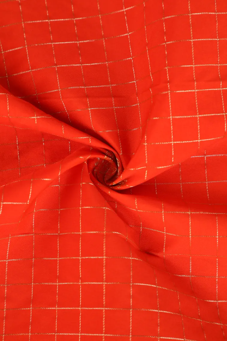 Fire Orange Visiri Madippu Silk Sarees with Gold Zari Checks And Puttas view 4