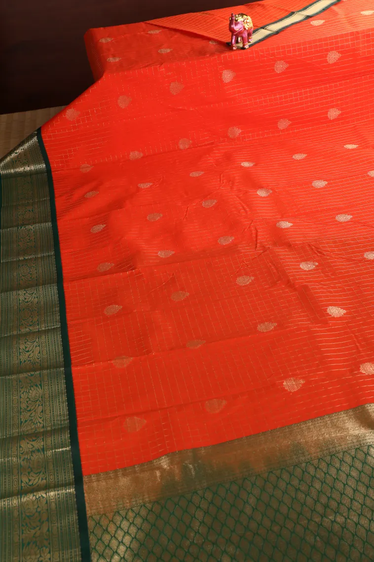 Fire Orange Visiri Madippu Silk Sarees with Gold Zari Checks And Puttas view 2