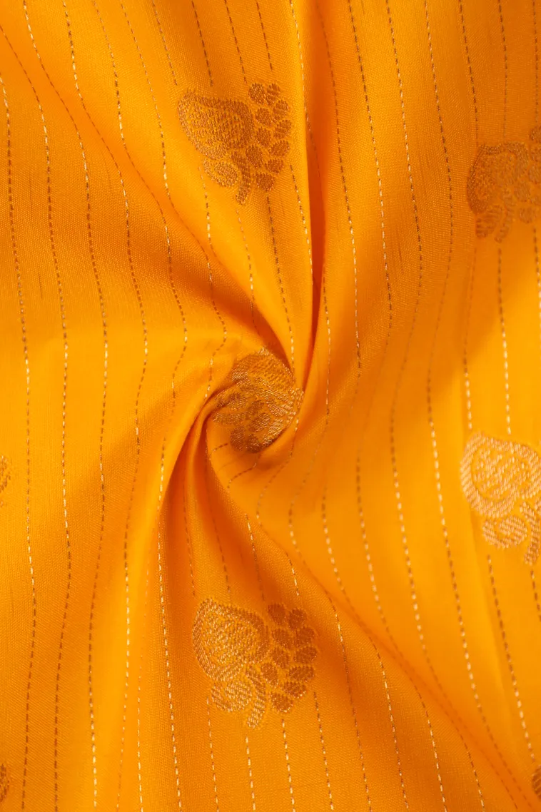 Lemon Yellow Visiri Madippu Silk Sarees with Gold Zari Straipes And Puttas view 4
