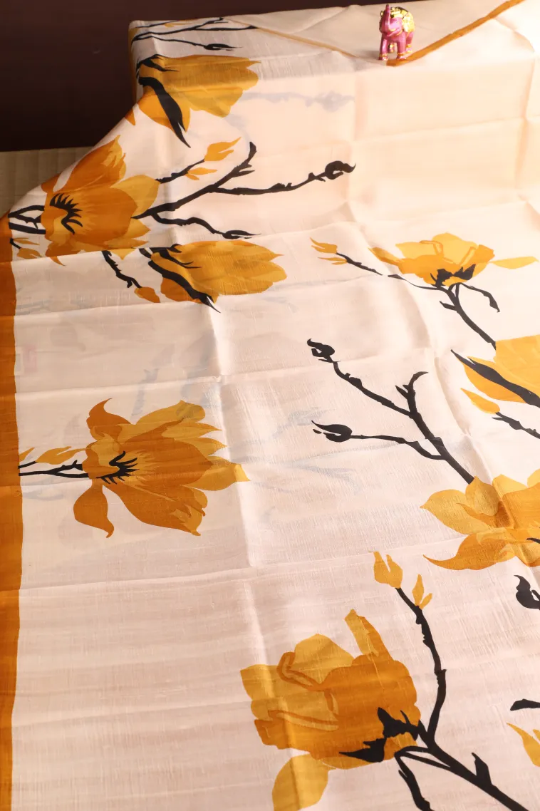 Cream White Soft Silk Sarees Without Zari With Flower Mottif view 2