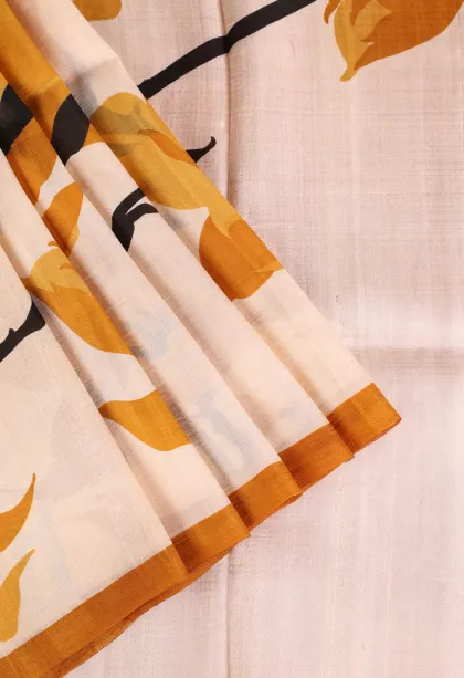 Cream White Soft Silk Sarees Without Zari With Flower Mottif