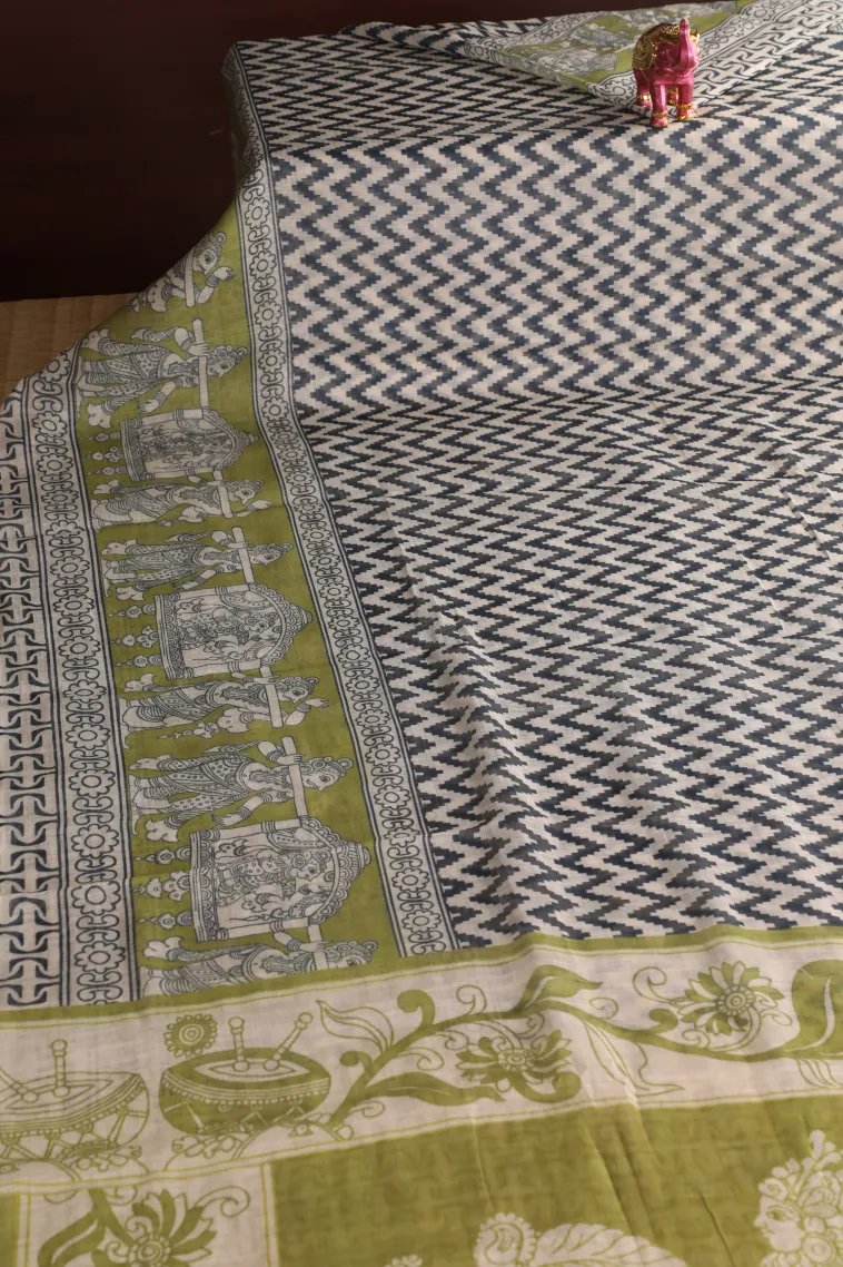 Cotton White Linen Saree Without Zari With Zig Zag Pattern view 2