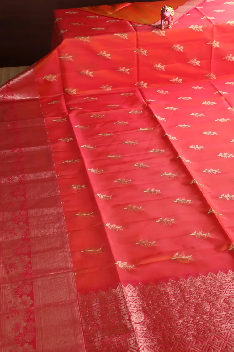 Strawberry Pink Soft Silk Saree with Gold Zari Kodi Pattern view 2