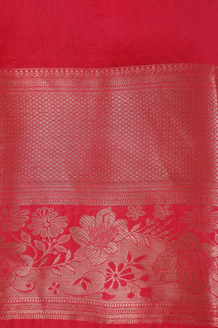 Strawberry Pink Soft Silk Saree with Gold Zari Kodi Pattern view 3