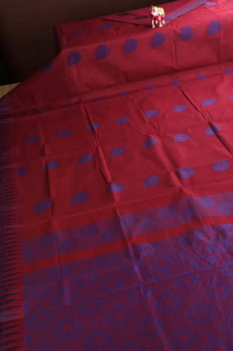 Magenta Purple Silk Cotton Without Zari With Flower Mottif view 2