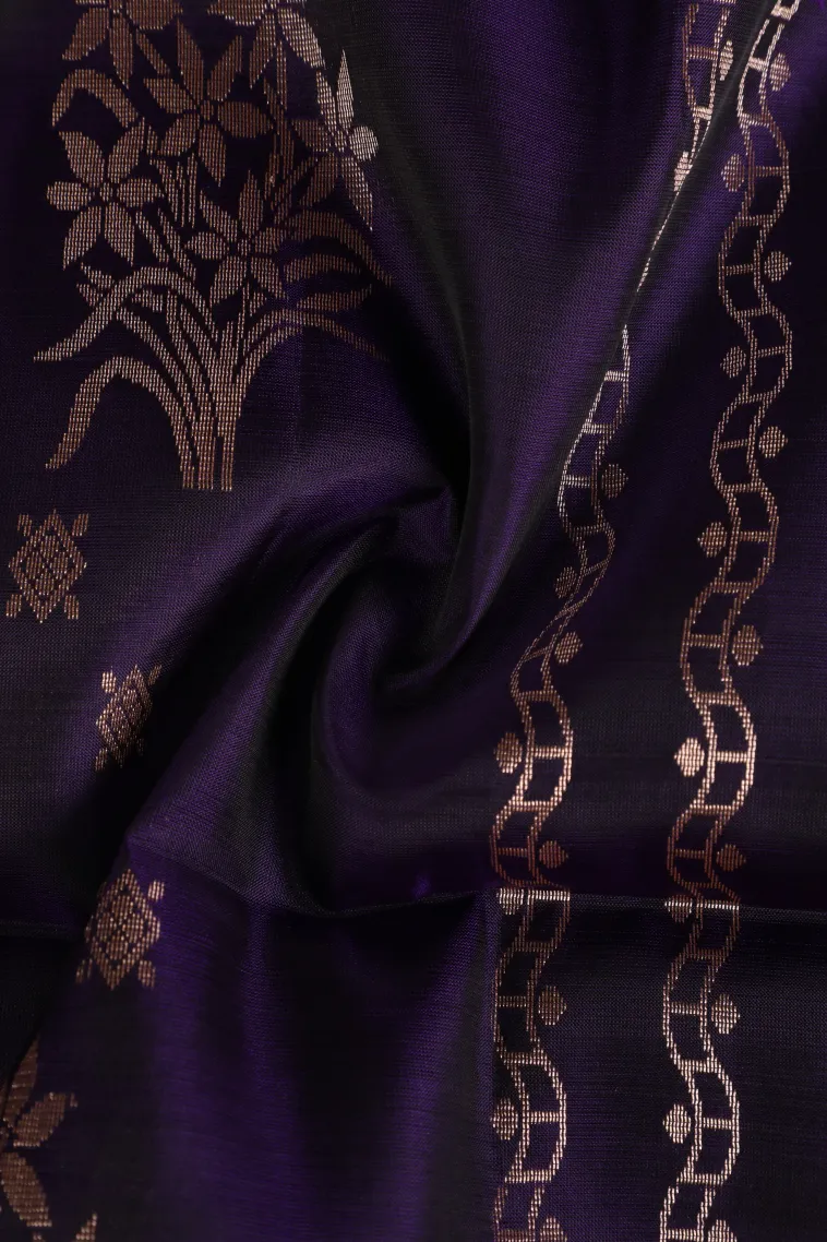 Rasin Purple Soft Silk Saree with Gold Zari Straipes And Puttas view 4