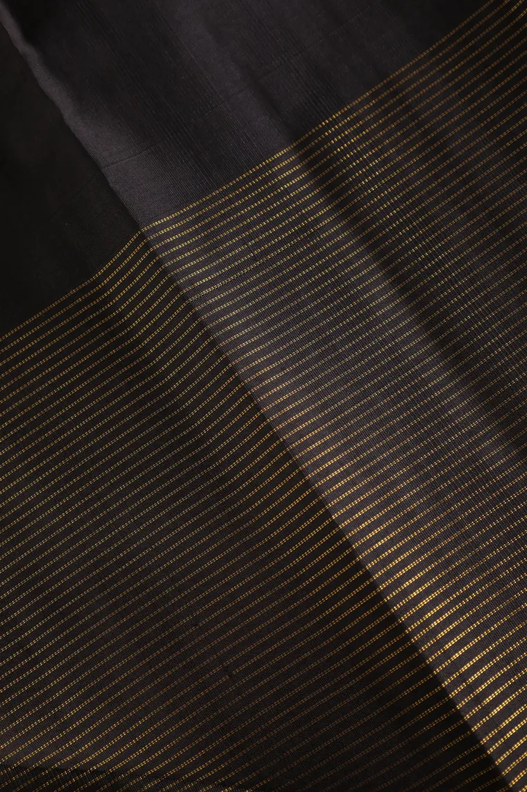 Olive Black Kanchipuram Silk Sarees with Gold And Silver Zari Buttis (small Dots Or Motifs) view 3