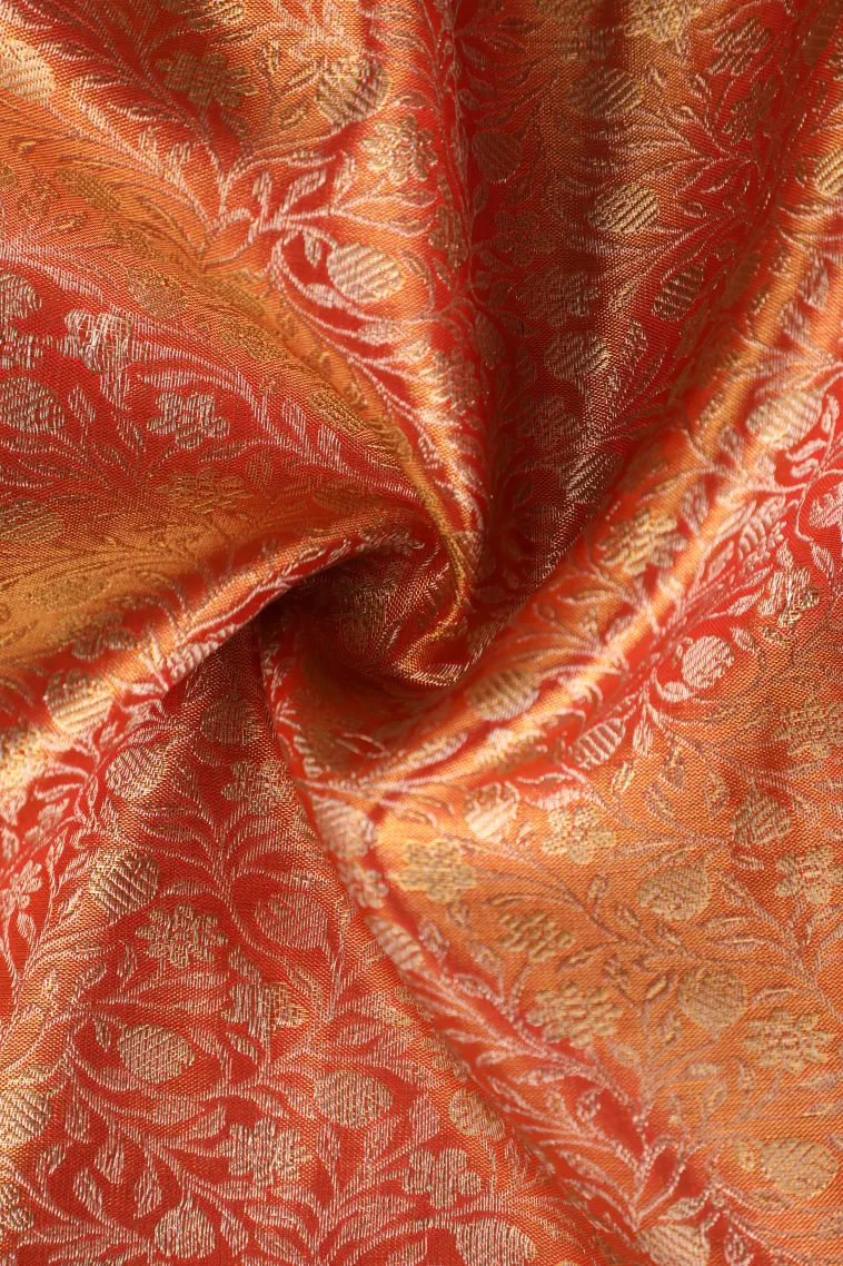 Peach Pink Kanchipuram Silk Sarees with Gold Zari Floral Patterns view 4