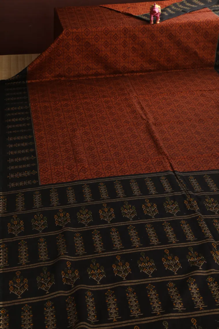 Fire Orange Chanderi Cotton Sarees Without Zari With Geometric Shapes view 2
