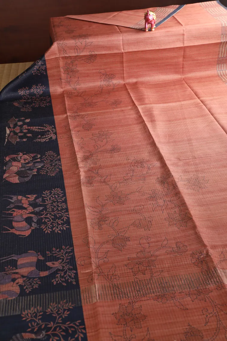 Blush Red Tussar Saree with Thread Zari Floral Patterns view 2