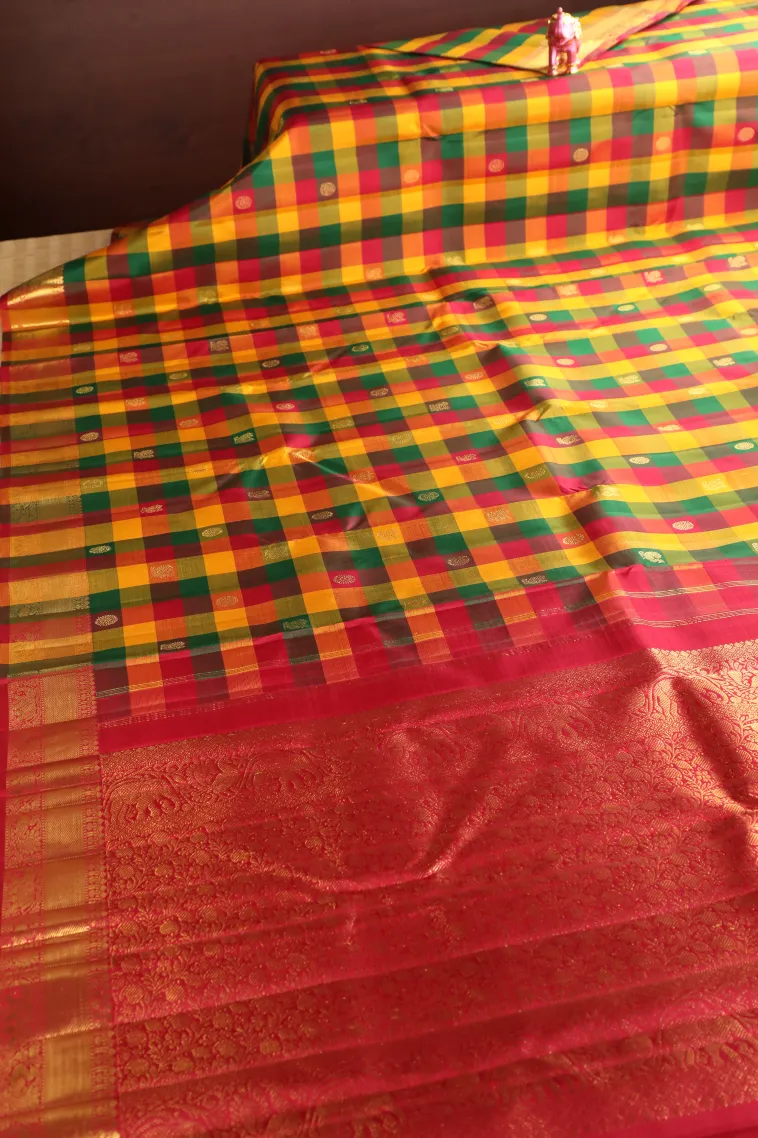 Lemon Yellow Kanchipuram Silk Sarees with Gold Zari Checks And Puttas view 2